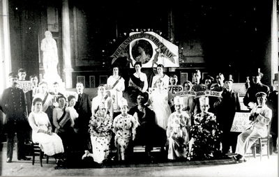 33922 De Vlissingse toneelvereniging Koningin Wilhelmina . De opname dateert van het jaar 1918, waar genoemde ...