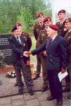 34078 Onthulling aan de Prins Hendrikweg van het monument ter herinnering aan de Franse generaal Deslaurens, commandant ...