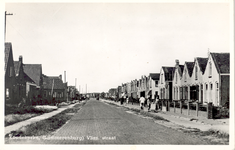 34745 Koudekerke, (Lammerenburg) Vliss. straat De Vlissingsestraat gezien ter hoogte van de Grenswegeling in ...