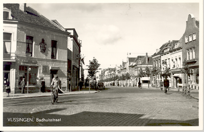 34877 Vlissingen. Badhuisstraat . De Badhuisstraat gezien vanaf het Betje Wolffplein