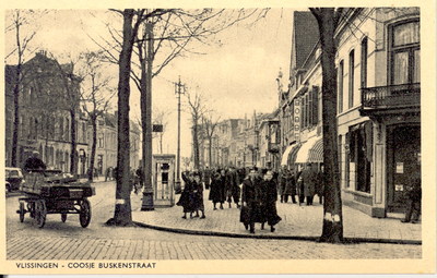 34879 Vlissingen - Coosje Buskenstraat . De Coosje Buskenstraat gezien vanaf de hoek Betje Wolffplein - Badhuisstraat