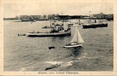 35139 Schelde zicht Zeebad Vlissingen. Begeleidingsbootjes voor de zwemmers van de Scheldebekerwedstrijd Breskens - ...