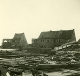 35635 Tweede Wereldoorlog. Inundatie van Walcheren na het bombarderen van de dijken door de geallieerden in oktober ...