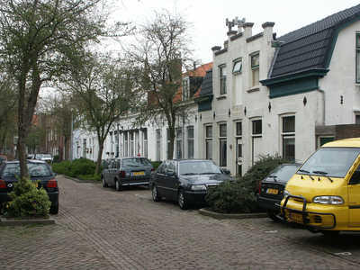 36410 De huizen aan de oostzijde van de Winkelmanstraat gezien vanaf de Kasteelstraat