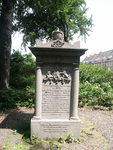 36775 Grafmonument van Jan Evert Lewe van Aduard in het park, gelegen tussen Koudekerkseweg en Julianalaan, de oude ...