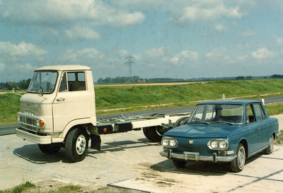37360 De automobielfabriek Nederland N.V. startte in 1966 in het Sloegebied (Vlissingen-Oost) de fabricage van de 3,5 ...