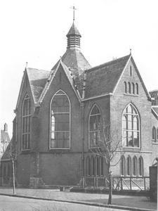 37878 De Engelse kerk in de Paul Krugerstraat. Gebouwd in 1913, ingewijd jan. 1914