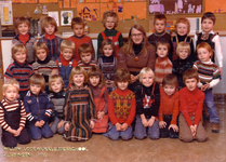 38370 Kleuterklas van de Willem Lodewijk kleuterschool aan de Beatrixlaan, school op reformatorische grondslag. ...