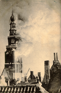 38495 Brand van de St Jacobskerk met toren op 5 September 1911 te Vlissingen. 