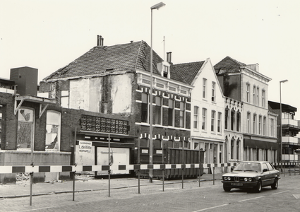 39366 Sloop panden aan de zuidzijde van de Coosje Buskenstraat tot aan de hoek Noordstraat