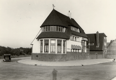 39540 Het Wooldhuis op Boulevard Evertsen woonhuis burgemeester van Woelderen. Eerste steenlegging, 20 aug. 1931