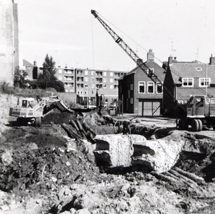 40068 Het bouwrijp maken van het (bunker)terrein aan de Gasthuisstraat ter hoogte van de Gevangentoren voor de bouw van ...