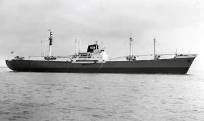40115 Vrachtschip Katwijk, gebouwd door de Kon. Mij. De Schelde voor rederij Erhardt & Dekkers te Rotterdam. Bouwnummer ...