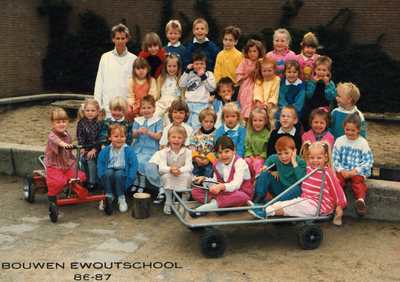 40197 Klas van de Bouwen Ewoutschool, schooljaar 1986-1987