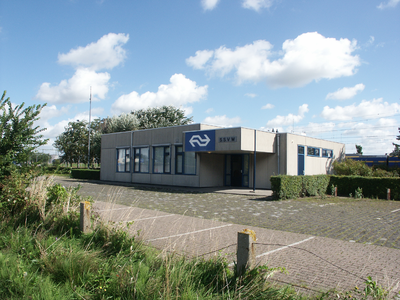 40534 Gebouwtje van de Nederlandse Spoorwegen aan de Prins Hendrikweg.SSVW (personeelsvereniging?).