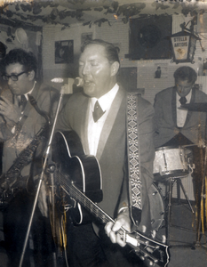 40627 Optreden van Bill Haley and his Comets in nachtclub La Cave op 21 okt. 1966