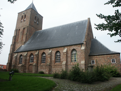 40870 De Nederlands Hervormde Kerk op het Oranjeplein in Oost-Souburg
