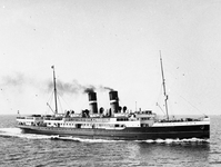 41501 De Mecklenburg II van de Stoomvaartmij. Zeeland (SMZ), in de dagdienst van Vlissingen naar Harwich in Engeland.