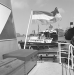 42032 De Buitenhaven van Vlissingen met o.a. de sleepboot Frederik Hendrik van de Steenkolen Handelsvereniging (SHV) ...