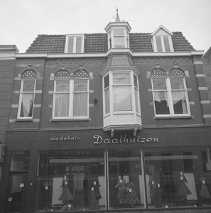 42894 Modehuis Daalhuizen, Nieuwendijk 39