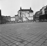 43376 Sloop van het politiebureau in de Breestraat in Vlissingen, bouwjaar 1910 en nieuwbouw in de Molenstraat, hoek ...