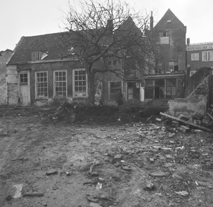 43380 Sloop van het politiebureau in de Breestraat in Vlissingen, bouwjaar 1910 en nieuwbouw in de Molenstraat, hoek ...