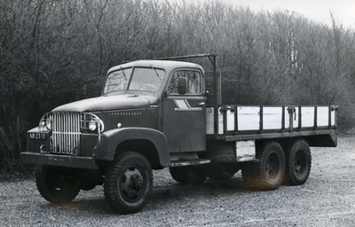43530 Vrachtauto ( kipper ) van het transportbedrijf J.W. Elderkamp.Het bedrijf vestigde zich in 1948 vanuit Rotterdam ...