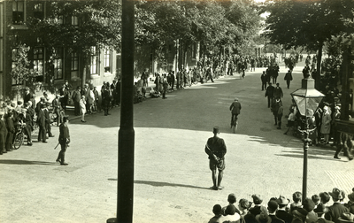 43538 Staking bij de Kon. Mij. De Schelde van 25 mei-1 oktober 1928. Afgezette straten en politiebegeleiding voor de ...