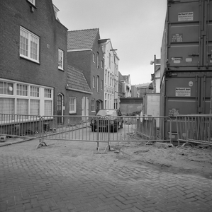 43605 Niet ontplofte bom (blindganger) uit het begin van de tweede wereldoorlog (1940) in de Vlamingstraat. De bom werd ...