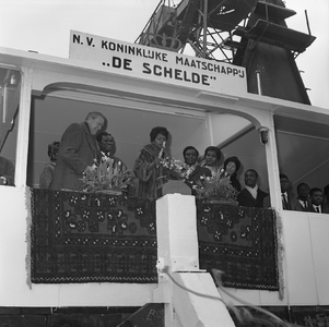 44615 Kon. Mij De Schelde, tewaterlating van het vrachtschip Afram River op 10 maart 1962, bouwnummer 314. Het schip ...