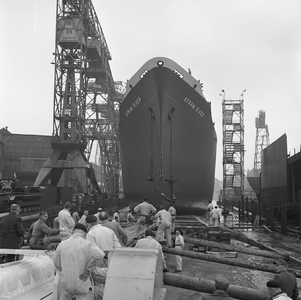 44616 Kon. Mij De Schelde, tewaterlating van het vrachtschip Afram River op 10 maart 1962, bouwnummer 314. Het schip ...