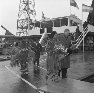 44619 Kon. Mij De Schelde, tewaterlating van het vrachtschip Afram River op 10 maart 1962, bouwnummer 314. Het schip ...