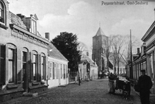 45189 Paspoortstraat, Oost-Souburg Op de achtergrond staat de Nederlands Hervormde kerk aan het Oranjeplein