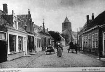 45197 Paspoortstraat Oost-Souburg. Rechts op de voorgrond is de timmermanswerkplaats van Verheul. Links op de voorgrond ...