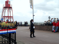 45562 Herdenking van het 400ste geboortejaar van Michiel de Ruyter. De Zeeuwse Marinedagen werden gehouden van 6 tot 9 ...