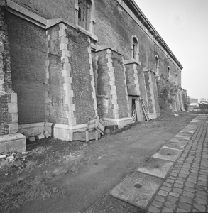 45761 Het Groot Arsenaal op het terrein van de Kon. Mij. de Schelde op 'het Eiland', gebouwd in 1767