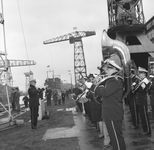 46079 Kon. Mij. De Schelde, tewaterlating op 21 januari 1967 van het visverwerkend koelschip Zodiak, bouwnummer 332. ...