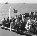 46698 Overdracht van de nieuwe sleepboot Sophia aan de Steenkolen Handelsvereniging (SHV) op 24 mei 1962.De ...