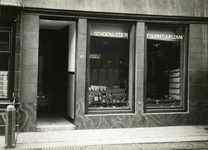 47064 Schoenmaker, schoenhandel en fourniturenwinkel, Groenewoud 47, eigenaar: C. Klootwijk