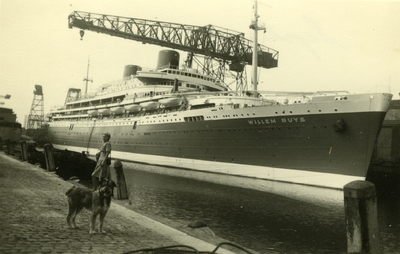 47918 Kon. Mij. de Schelde, op 1 juli 1946 werd het passagiersschip 'Willem Ruys' te water gelaten, bouwnr. ...