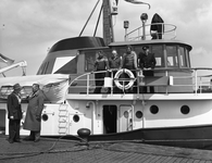 48208 Frederik Hendrik , de nieuwe sleepboot van de Steenkolen Handelsvereniging (SHV) aan de Buitenhaven.