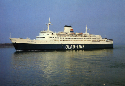 48244 Veerschip 'Olau Finn' van de Olau Line in de Buitenhaven van Vlissingen