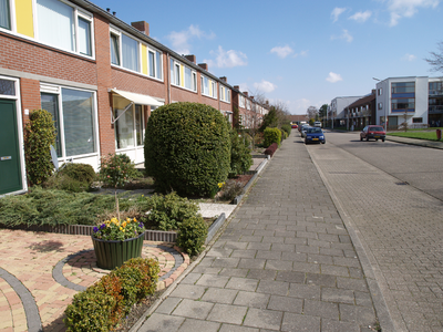 50966 Oost-Souburg, de Gouwestraat gezien in de richting van de Lekstraat