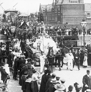 51049 Onafhankelijkheidsfeesten op 8 en 9 aug. 1913 te Vlissingen. Het 100-jarig bestaan van Neerlands ...