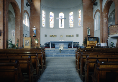 51663 Interieur van de Rooms-katholieke kerk aan de Dokter Friesenstraat / Singel.De kerk is gebouwd in 1911 en op 24 ...