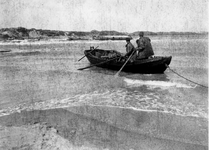 52796 Tweede Wereldoorlog. Het dichten van het gat in de Nolledijk, augustus 1945
