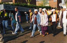 54637 Op 24 april 1991 zal de 1e paal voor een nieuw schoolgebouw van RSG Scheldemond op het Weijevlietplein geslagen ...