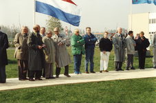 54643 Op 24 april 1991 zal de 1e paal voor een nieuw schoolgebouw van RSG Scheldemond op het Weijevlietplein geslagen ...