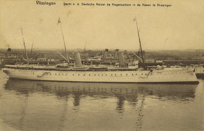 57092 Vlissingen - Yacht v. d. Deutsche Keizer de Hogenzollern in de Haven te Vlissingen. Het koninklijk jacht ...