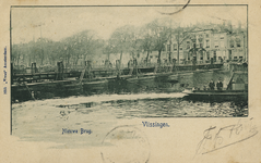 57484 Nieuwe Brug. Vlissingen. De Schipbrug (Scheepjesbrug) over de Dokhaven met op de achtergrond het Beeldenhuis aan ...